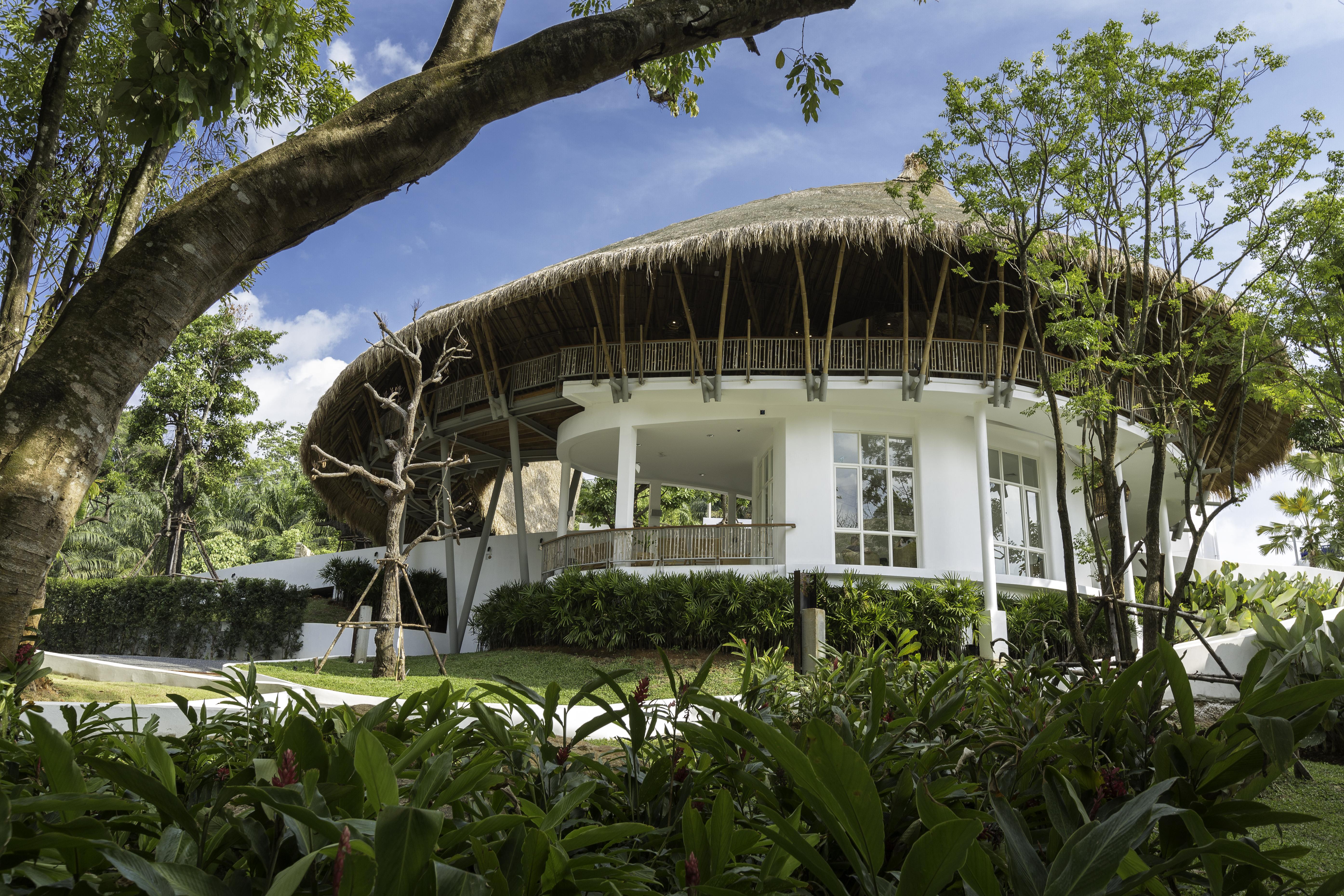 Eden Beach Khaolak Resort And Spa A Lopesan Collection Hotel - Sha Extra Plus Khao Lak Luaran gambar The "Mushroom"