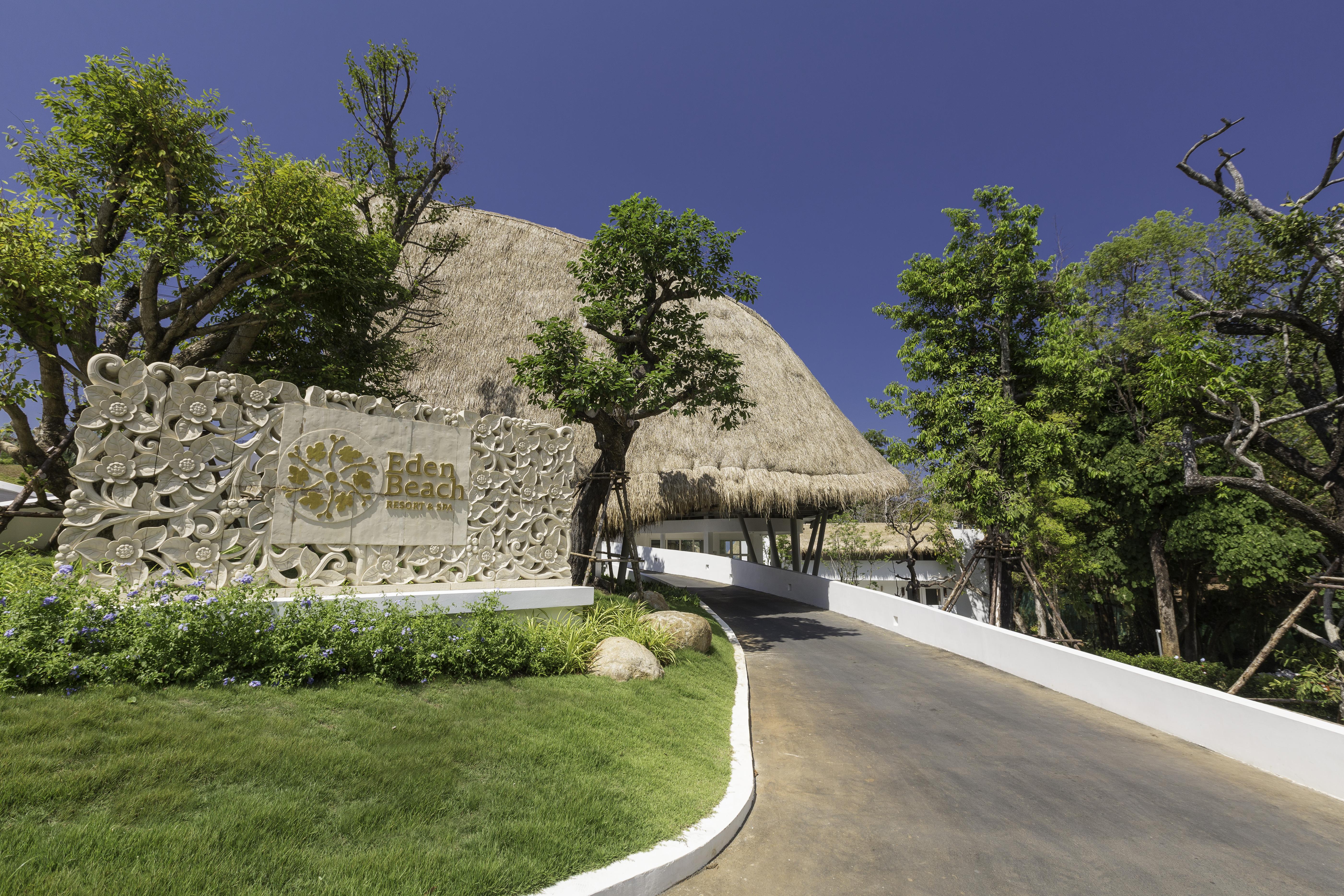 Eden Beach Khaolak Resort And Spa A Lopesan Collection Hotel - Sha Extra Plus Khao Lak Luaran gambar Entrance