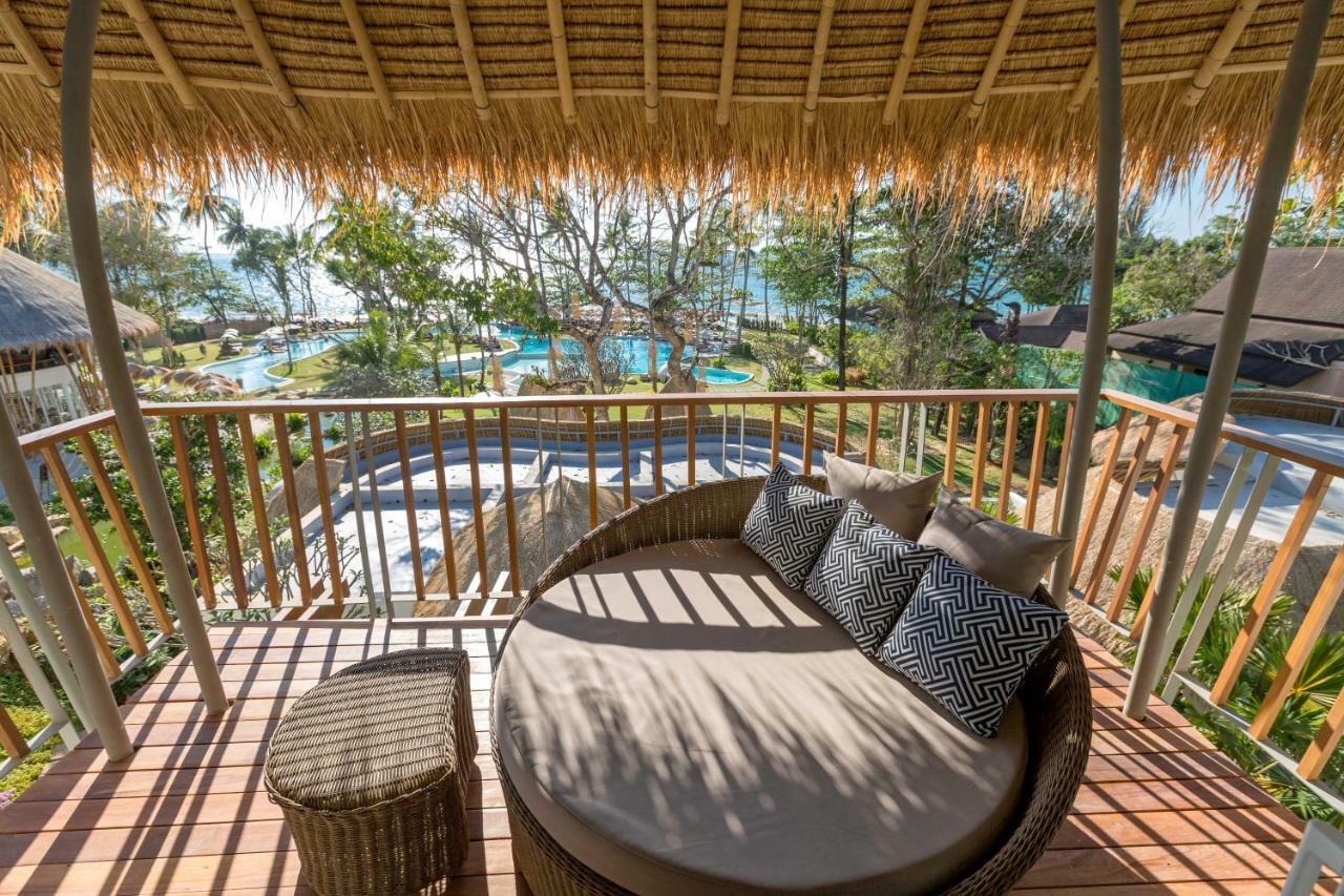Eden Beach Khaolak Resort And Spa A Lopesan Collection Hotel - Sha Extra Plus Khao Lak Luaran gambar The view from the balcony of a pool villa at the resort