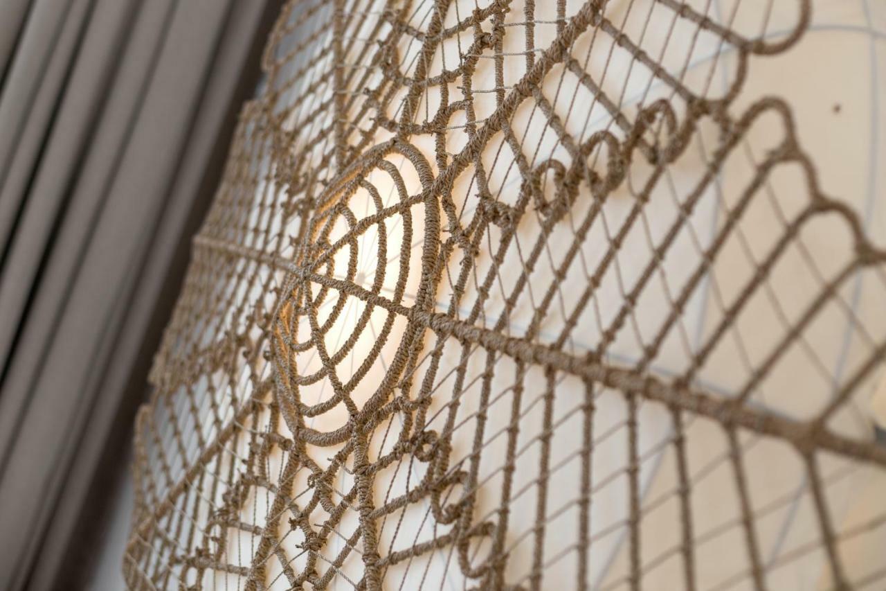 Eden Beach Khaolak Resort And Spa A Lopesan Collection Hotel - Sha Extra Plus Khao Lak Luaran gambar Detail of the spider's web